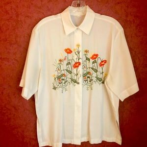Floral, Linen Embroidered Blouse Euro 42 no flaws